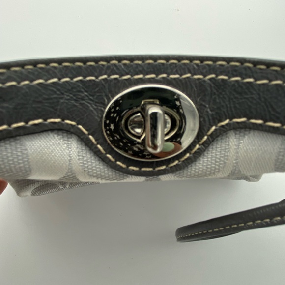 2/$18 bundle of two Coach Wristlets - Picture 6 of 13